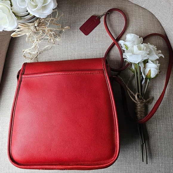 Vintage Coach Lindsay Crossbody Shoulder Bag 9888 (Red!) - Picture 10 of 15